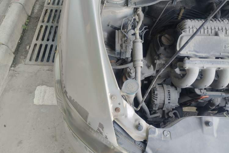 Used Honda City Classic 2011 1.5L Manual Elite Edition Engine Bay Right