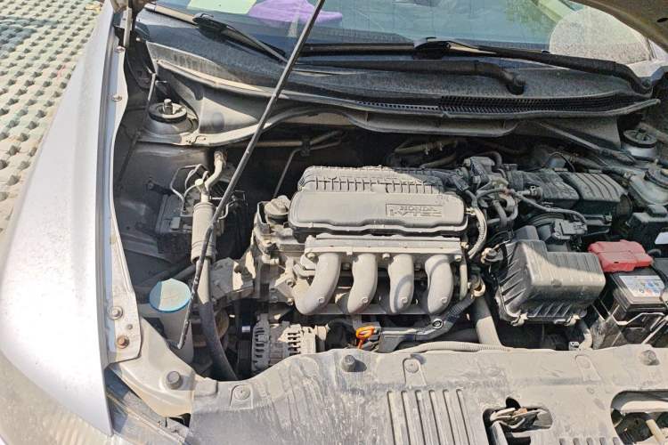 Used Honda City Classic 2011 1.5L Manual Elite Edition Engine Bay Right