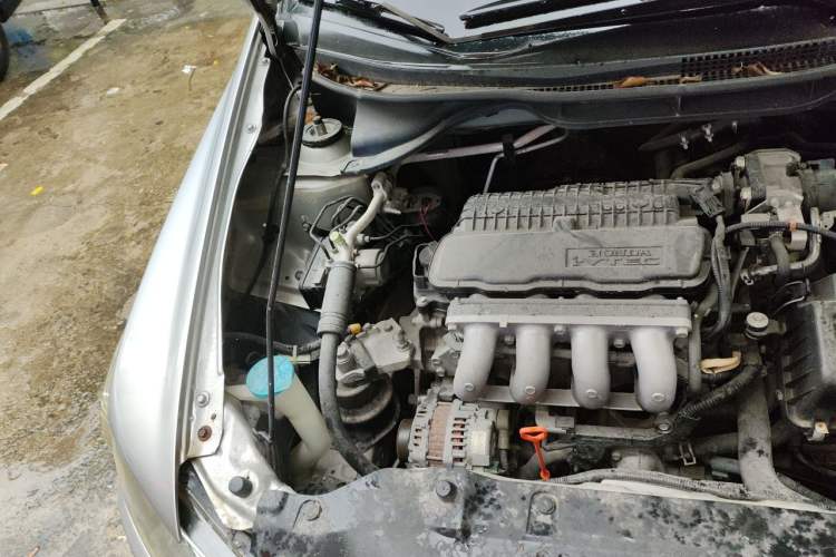 Used Honda City Classic 2011 1.5L Automatic Elite Edition Engine Bay Right