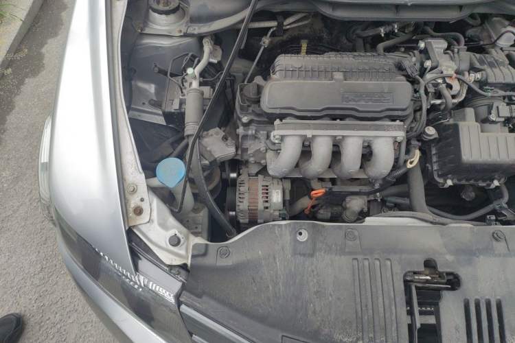 Used Honda City Classic 2011 1.5L Manual Elite Edition Engine Bay Right