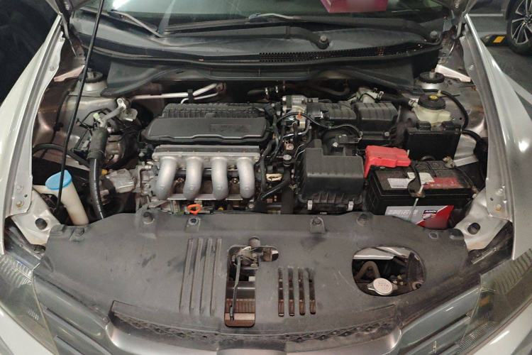 Used Honda City Classic 2011 1.5L Automatic Elite Edition Engine Bay