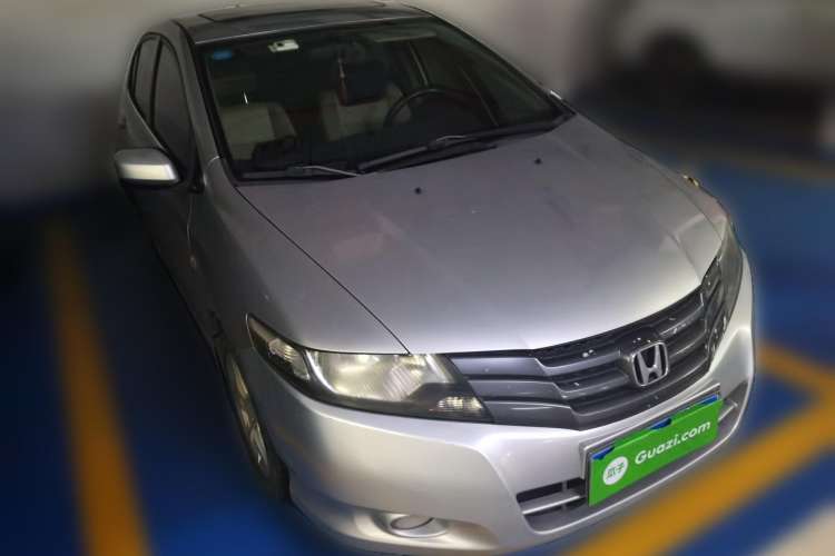 Used Honda City Classic 2011 1.5L Manual Elite Edition Front Right 45 Deg