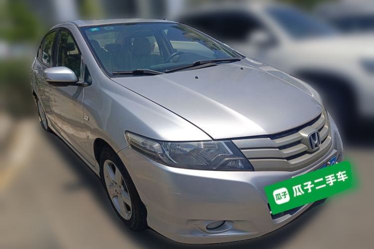 Used Honda City Classic 2011 1.5L Automatic Elite Edition Front Right 45 Deg
