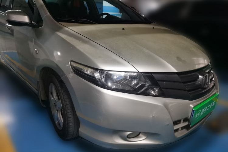 Used Honda City Classic 2011 1.5L Automatic Elite Edition Front Right 45 Deg