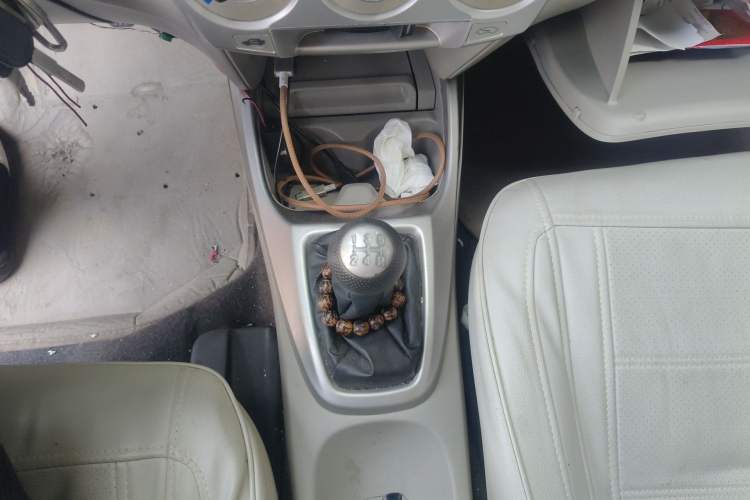 Used Honda City Classic 2011 1.5L Manual Elite Edition Gear Lever