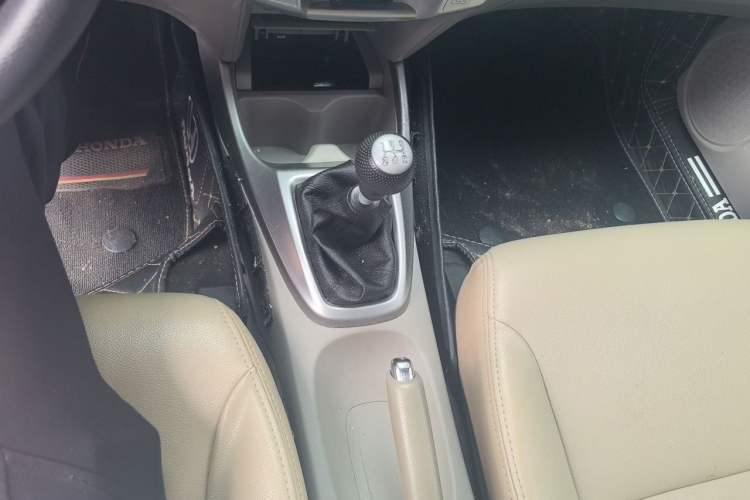 Used Honda City Classic 2011 1.5L Manual Elite Edition Gear Lever