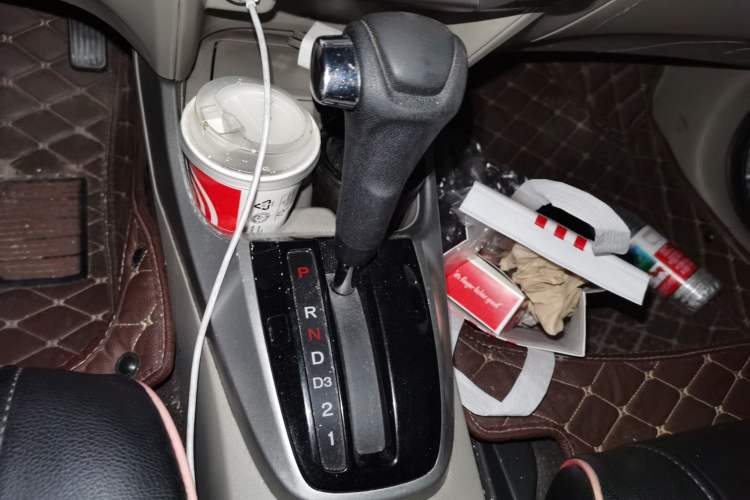 Used Honda City Classic 2011 1.5L Automatic Elite Edition Gear Lever
