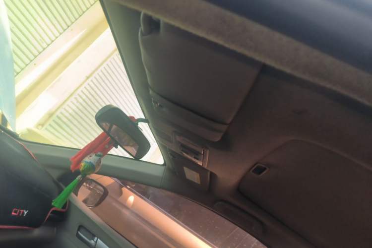 Used Honda City Classic 2011 1.5L Automatic Elite Edition Headliner