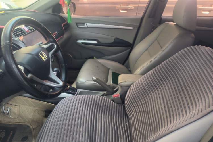 Used Honda City Classic 2011 1.5L Automatic Elite Edition Left Front Seat
