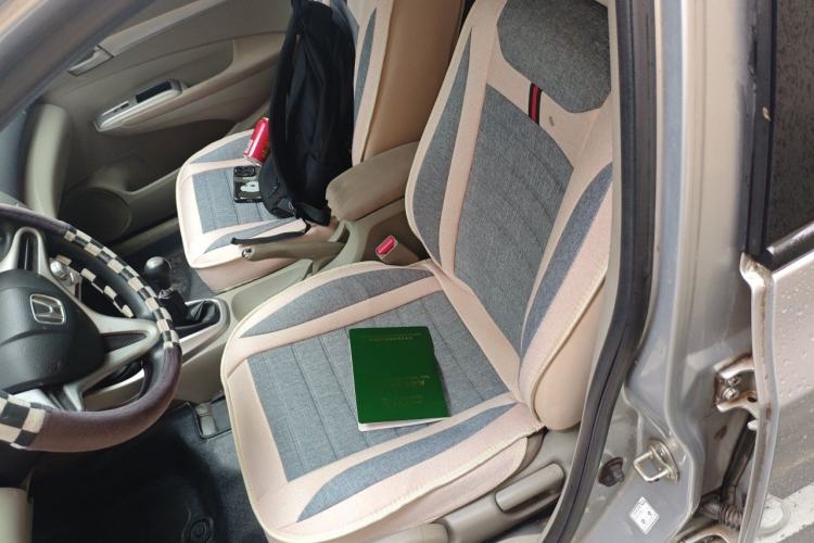 Used Honda City Classic 2011 1.5L Manual Elite Edition Left Front Seat