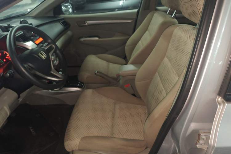 Used Honda City Classic 2011 1.5L Automatic Elite Edition Left Front Seat
