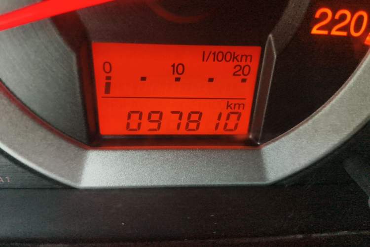 Used Honda City Classic 2011 1.5L Manual Elite Edition Odometer Close Up