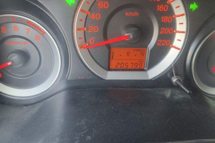 Used Honda City Classic 2011 1.5L Manual Elite Edition Odometer Close Up