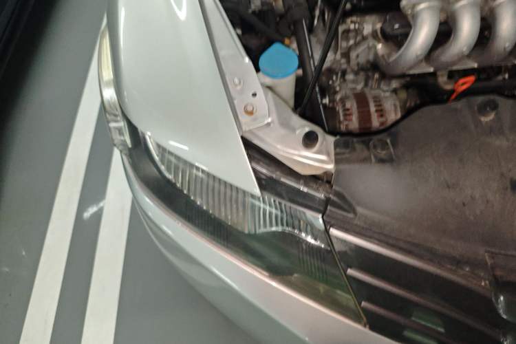 Used Honda City Classic 2011 1.5L Automatic Elite Edition Right Front Headlight