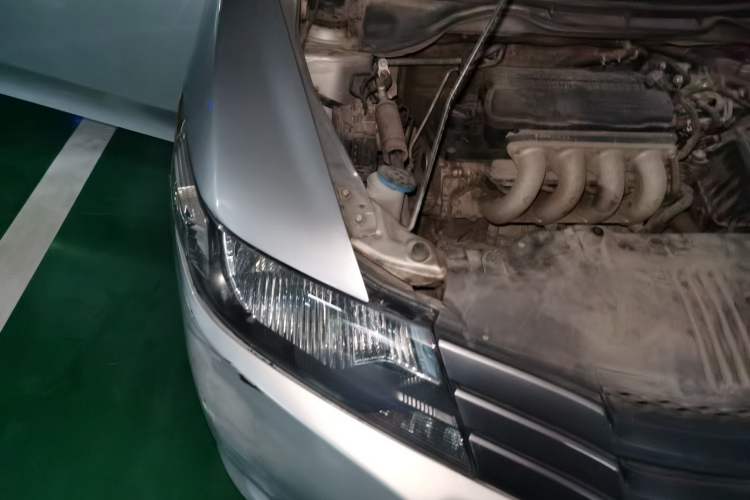 Used Honda City Classic 2011 1.5L Automatic Elite Edition Right Front Headlight