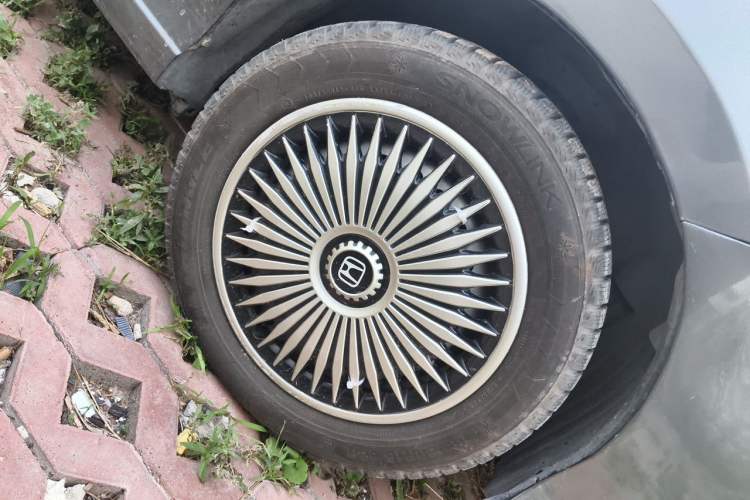 Used Honda City Classic 2011 1.5L Manual Elite Edition Right Front Wheel Hub