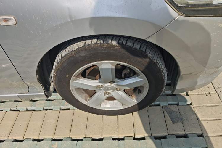 Used Honda City Classic 2011 1.5L Manual Elite Edition Right Front Wheel Hub