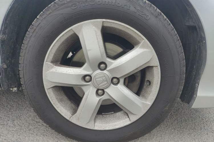 Used Honda City Classic 2011 1.5L Manual Elite Edition Right Front Wheel Hub