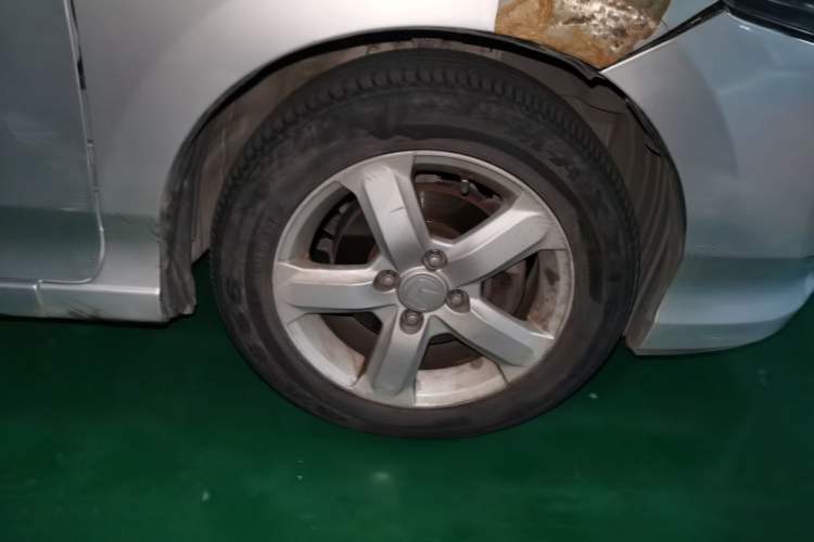 Used Honda City Classic 2011 1.5L Automatic Elite Edition Right Front Wheel Hub