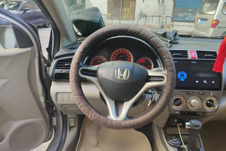 Used Honda City Classic 2011 1.5L Automatic Elite Edition Steering Wheel
