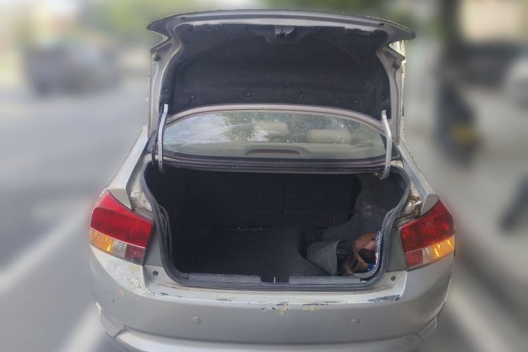 Used Honda City Classic 2011 1.5L Manual Elite Edition Trunk