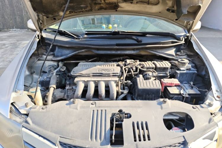 Used Honda City Classic 2011 1.5L Manual Elite Edition Engine Bay