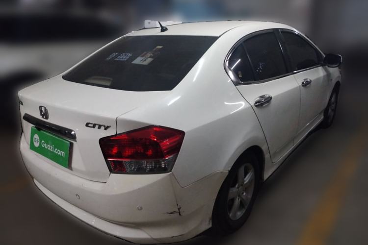 Used Honda City Classic 2011 1.5L Automatic Elite Edition Exterior 5