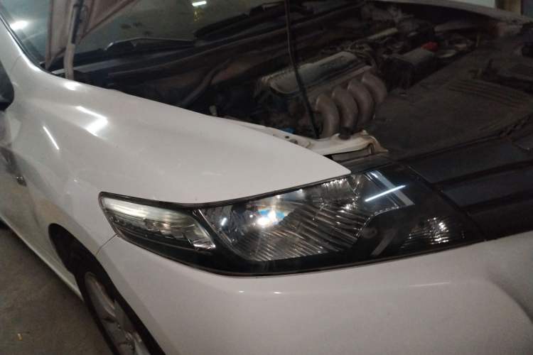 Used Honda City Classic 2011 1.5L Automatic Elite Edition Exterior 6