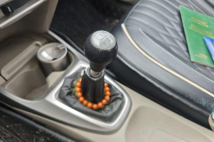 Used Honda City Classic 2011 1.5L Manual Elite Edition Gear Lever