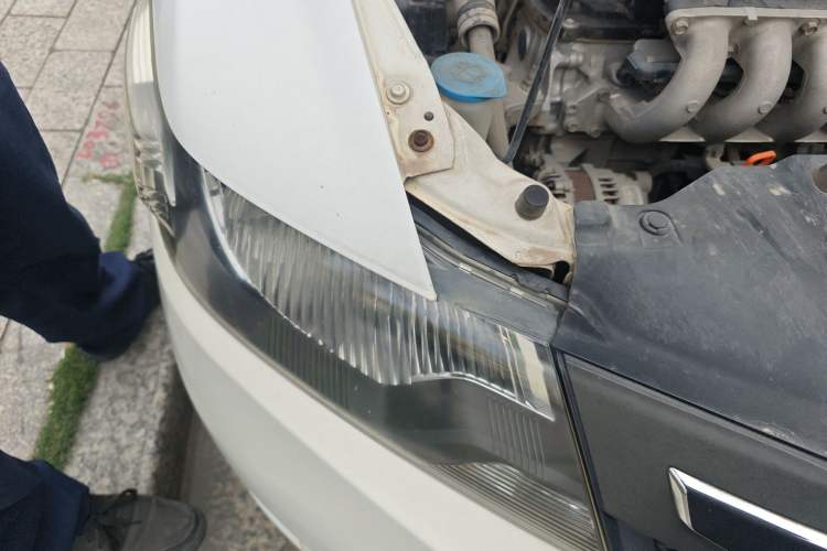 Used Honda City Classic 2011 1.5L Manual Elite Edition Right Front Headlight