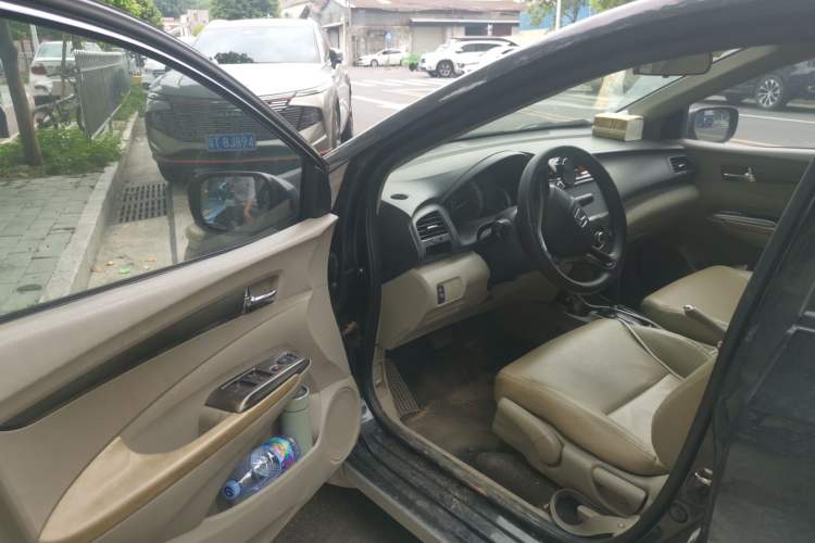 Used Honda City Classic 2012 1.5L Automatic Elite Edition Driver Seat