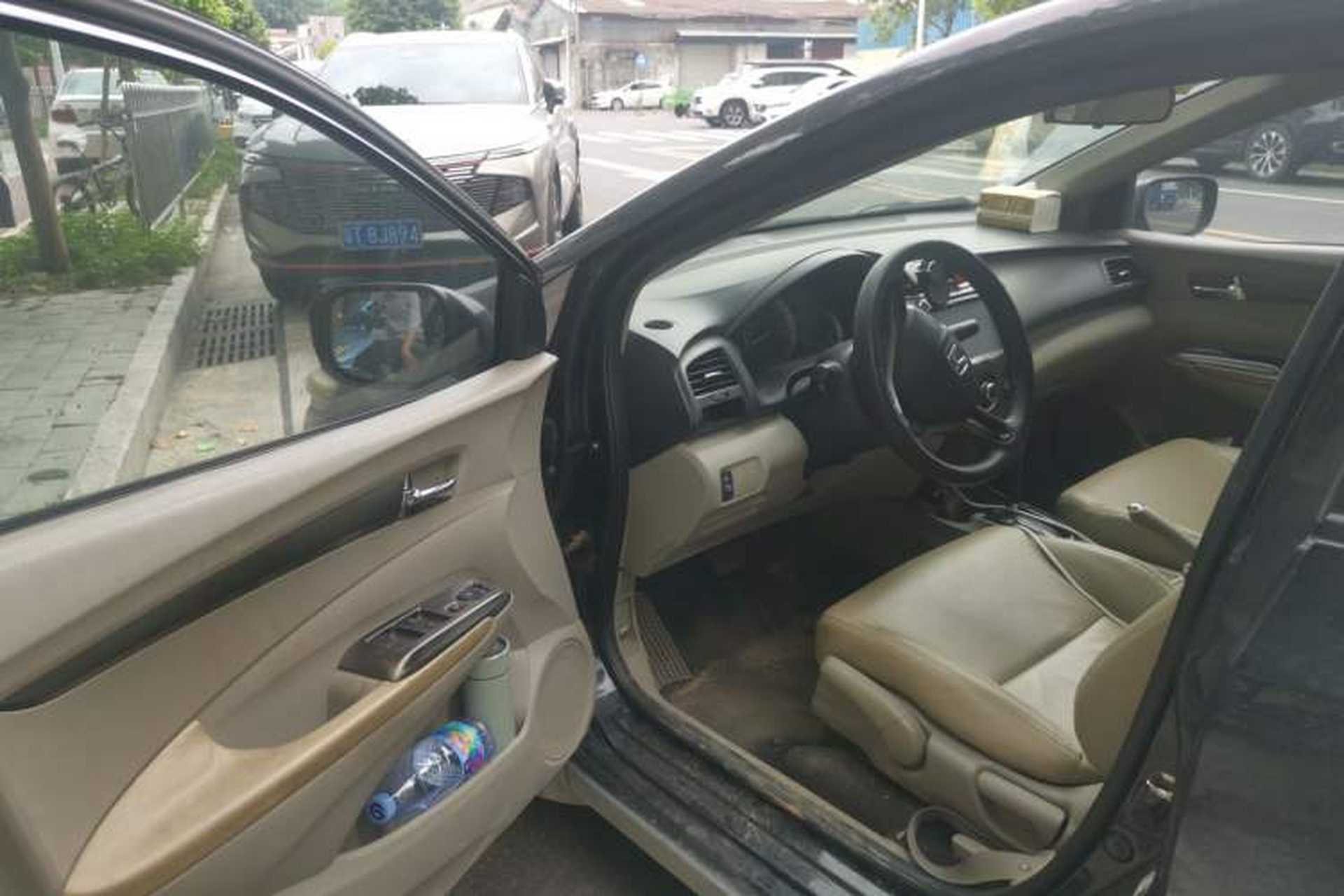 Used Honda City Classic 2012 1.5L Automatic Elite Edition Driver Seat