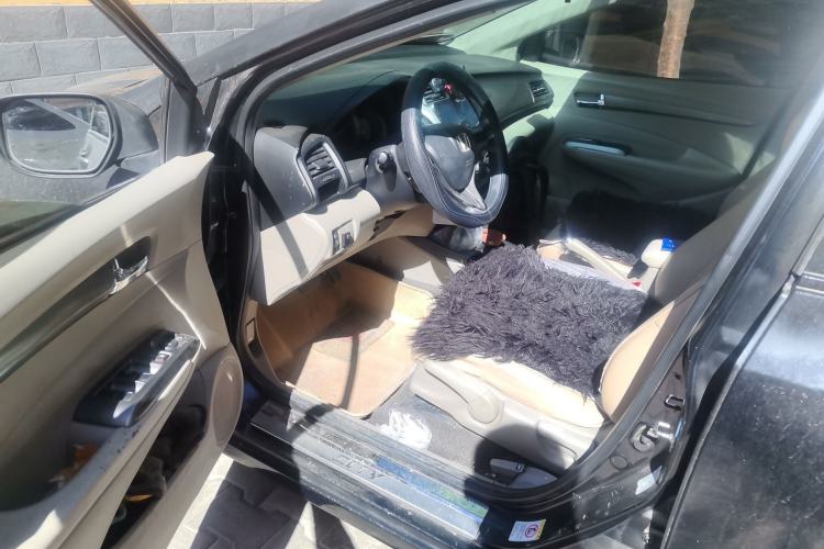 Used Honda City Classic 2012 1.5L Automatic Elite Edition Driver Seat