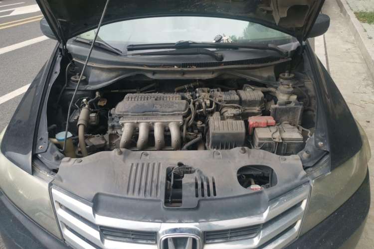 Used Honda City Classic 2012 1.5L Automatic Elite Edition Engine Bay