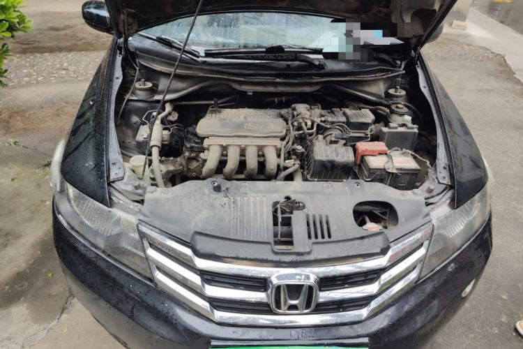 Used Honda City Classic 2012 1.5L Automatic Elite Edition Engine Bay