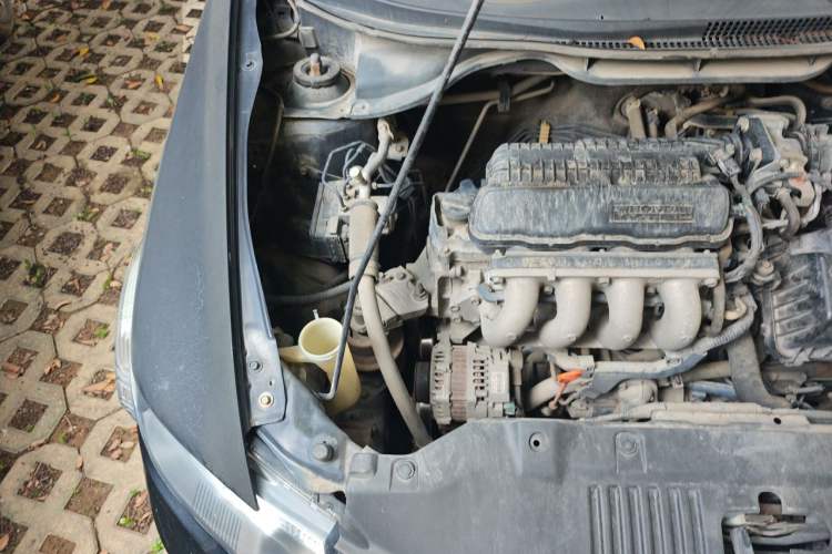 Used Honda City Classic 2012 1.5L Automatic Elite Edition Engine Bay Right