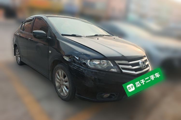 Used Honda City Classic 2012 1.5L manual Elite Edition Front Right 45 Deg