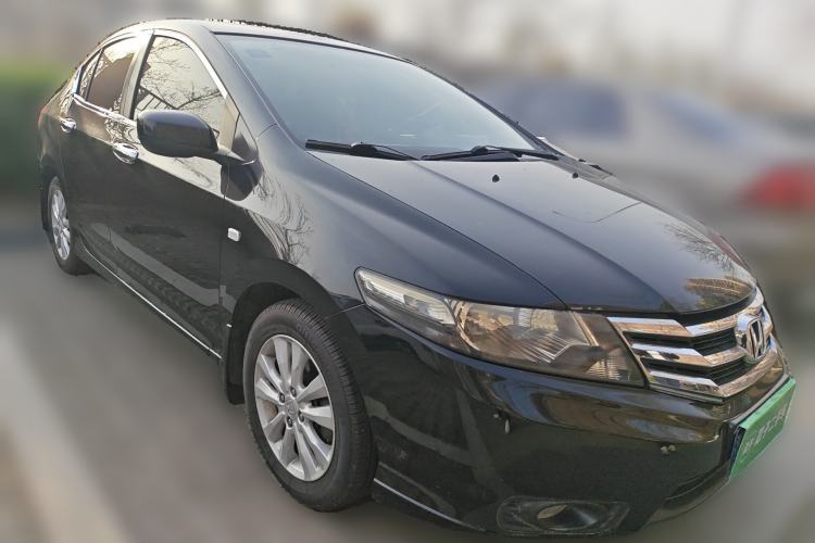 Used Honda City Classic 2012 1.5L Automatic Elite Edition Front Right 45 Deg