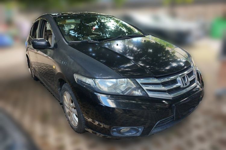 Used Honda City Classic 2012 1.5L Automatic Elite Edition Front Right 45 Deg