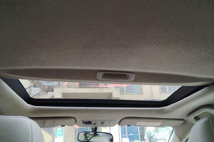 Used Honda City Classic 2012 1.5L manual Elite Edition Headliner