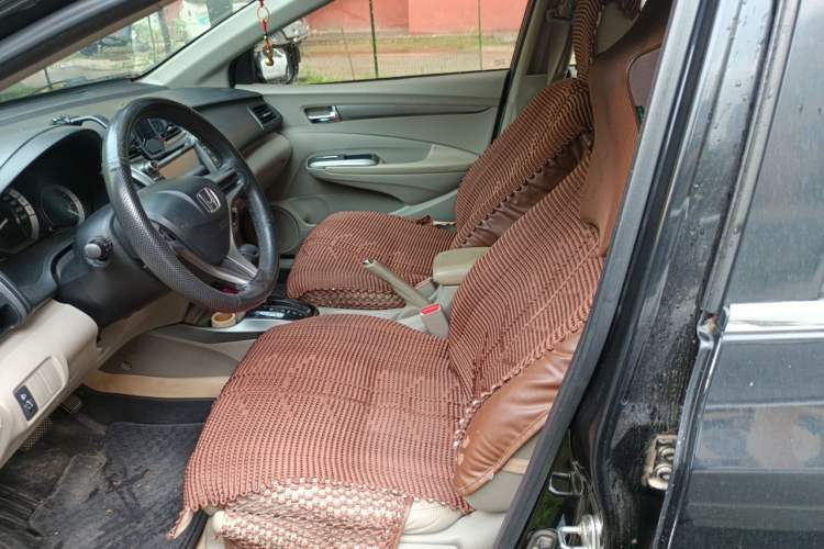 Used Honda City Classic 2012 1.5L Automatic Elite Edition Left Front Seat