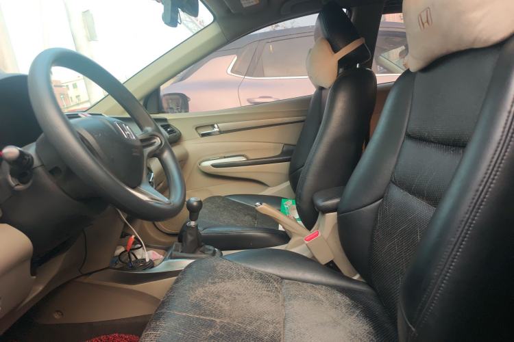 Used Honda City Classic 2012 1.5L manual Elite Edition Left Front Seat