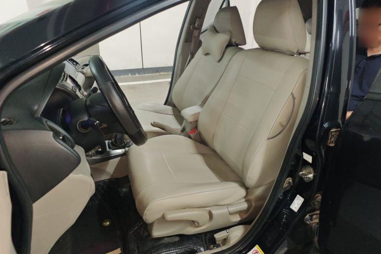 Used Honda City Classic 2012 1.5L manual Elite Edition Left Front Seat