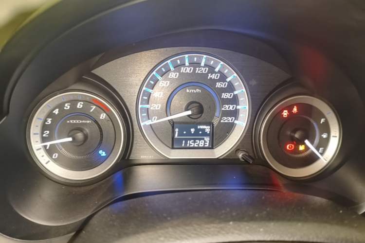 Used Honda City Classic 2012 1.5L manual Elite Edition Odometer Close Up