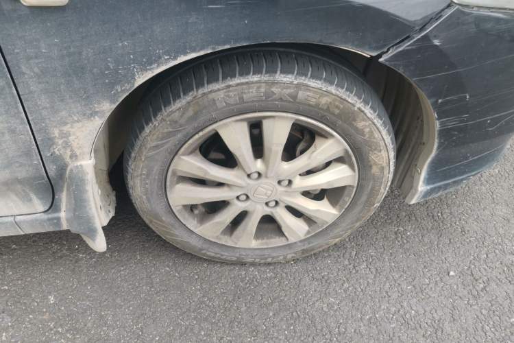 Used Honda City Classic 2012 1.5L Automatic Elite Edition Right Front Wheel Hub