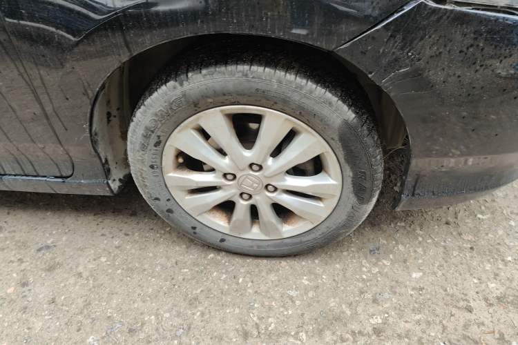 Used Honda City Classic 2012 1.5L Automatic Elite Edition Right Front Wheel Hub