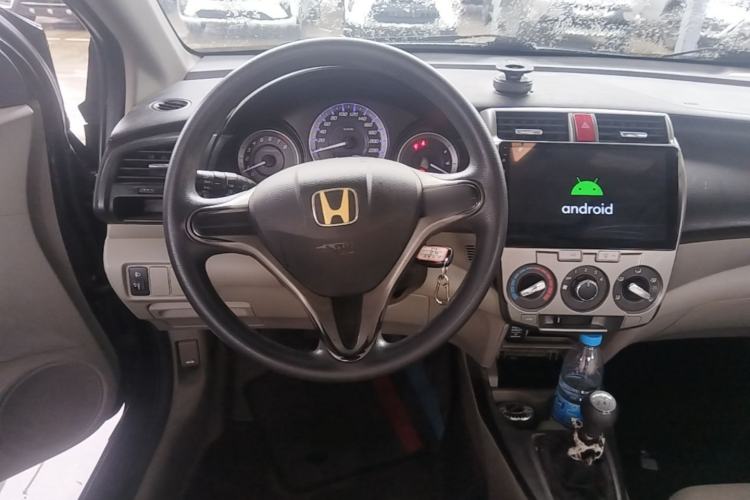 Used Honda City Classic 2012 1.5L manual Elite Edition Steering Wheel