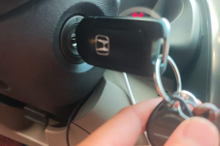 Used Honda City Classic 2012 1.5L manual Elite Edition Vehicle Key