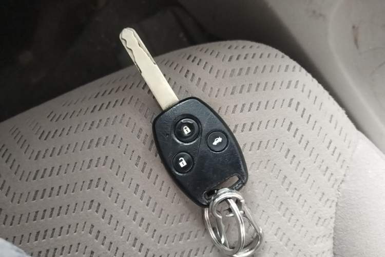 Used Honda City Classic 2012 1.5L manual Elite Edition Vehicle Key