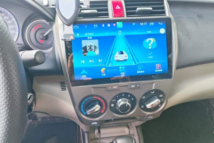 Used Honda City Classic 2012 1.5L Automatic Elite Edition Audio And AC Panel